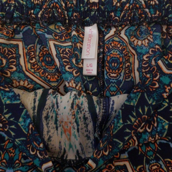 Summer dressy shorts.. - Picture 2 of 3